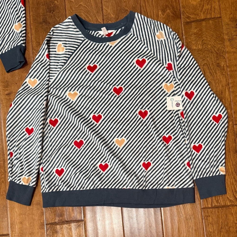 NWT size Medium Sweet Treasures Striped Sweater with Heart Accents